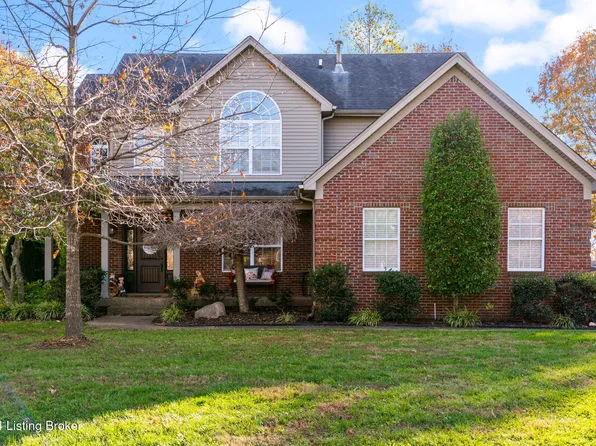 4004 Meadow Crest Ct, Louisville, KY 40245