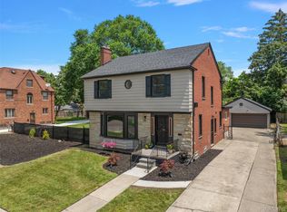 9161 W Outer Dr, Detroit, MI
