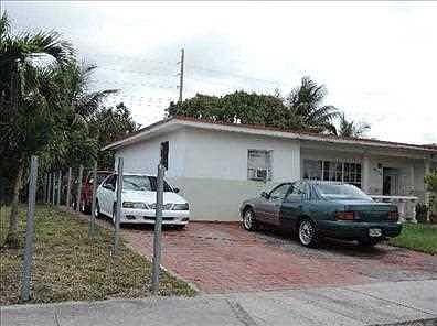 2nd image of 4315 NW 182nd St