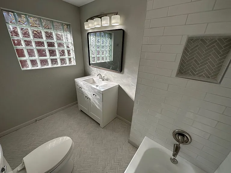 3609 S Lamar St — Photo 24