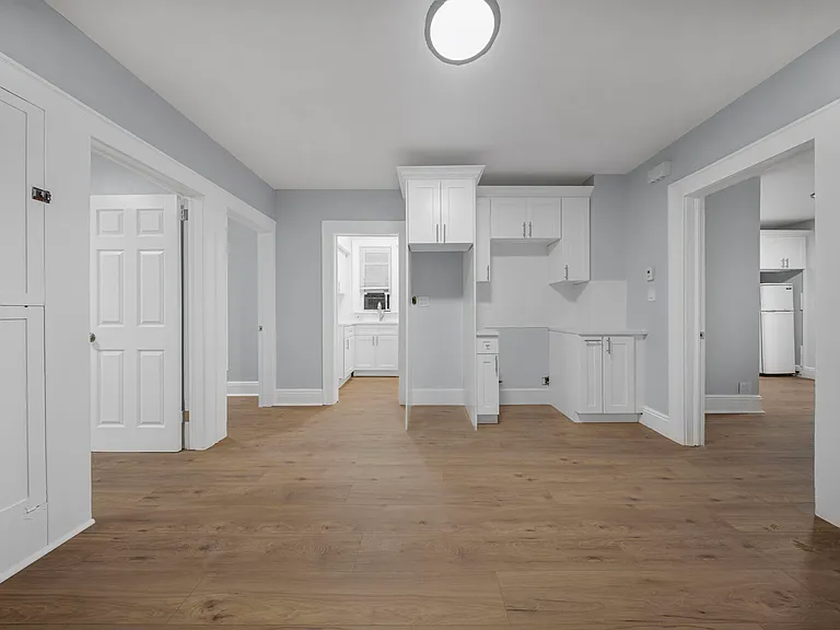 15 Tuttle St #1 — Photo 9