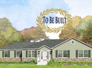 17L Pocono Mountain Lake Dr, Bushkill, PA 18324