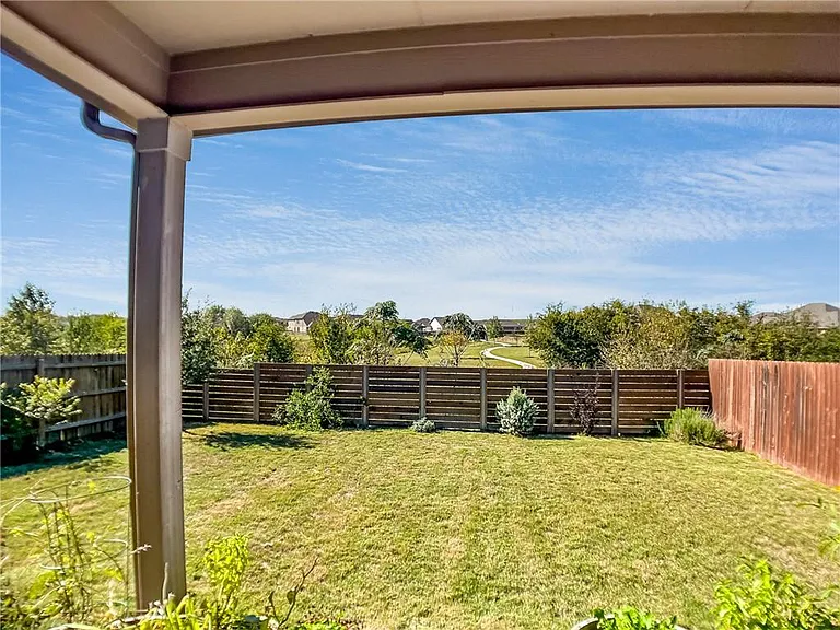 309 Cyril Dr — Photo 25