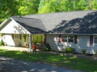 1939 Morewood Rd, Hardy, VA 24101