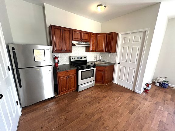 2nd image of 1221 S 19th St #C