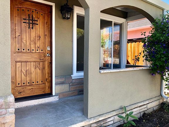 3rd image of 231 Wisteria Dr
