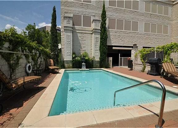 3rd image of 2520 Robinhood St APT 803