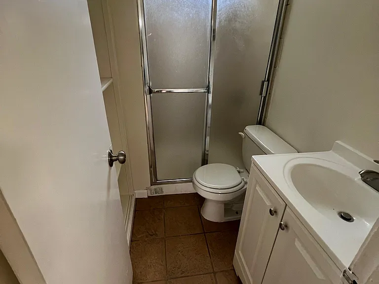 1911B Berkeley Way — Photo 11