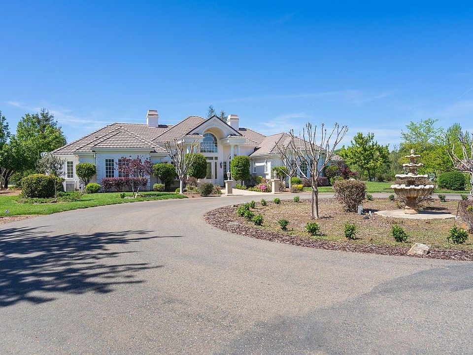1st image of 5575 Pyracantha Dr