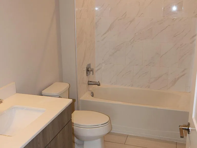 145 Riverhaven Dr #445 — Photo 21