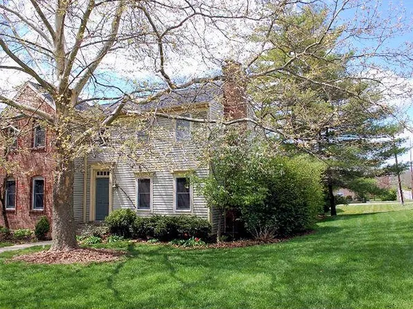 10 Charleston Dr #1, Oxford, OH 45056