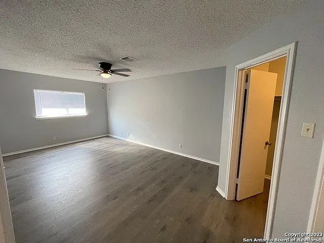 5938 Hidden Glade — Photo 13