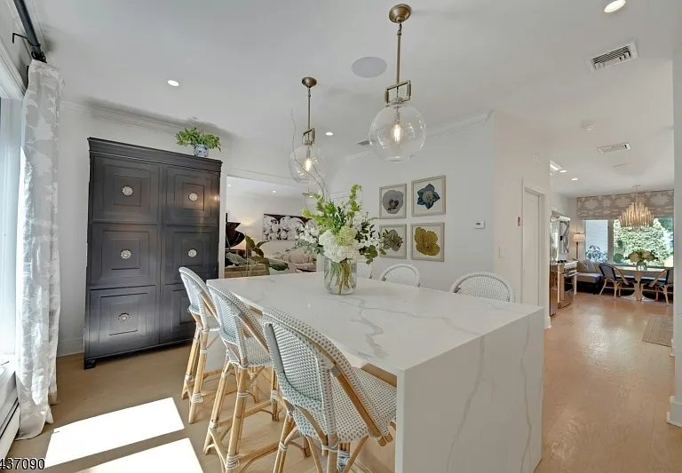 224 Barnstable Dr — Photo 20