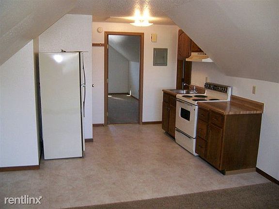 2402.5 s 18th st - 2 - Copy