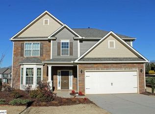 8 Wood Hollow Cir, Greer, SC 29650