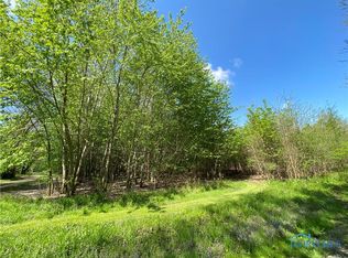 11101 S River Rd, Grand Rapids, OH 43522