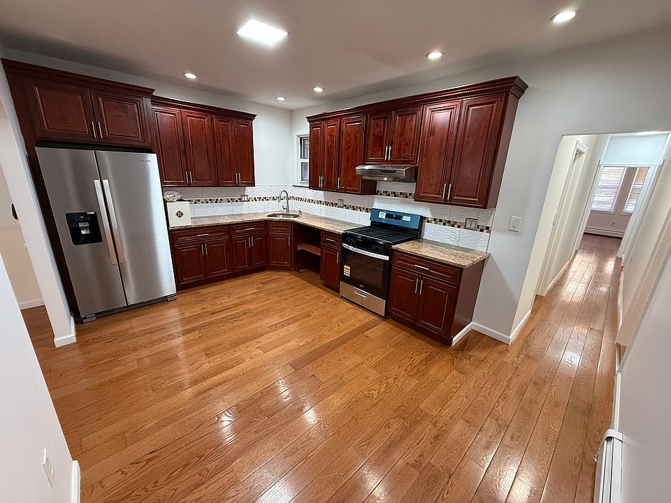 1st image of 8617 102nd St #1F