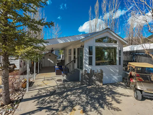 260 Oxbow Dr, Thayne, WY 83127