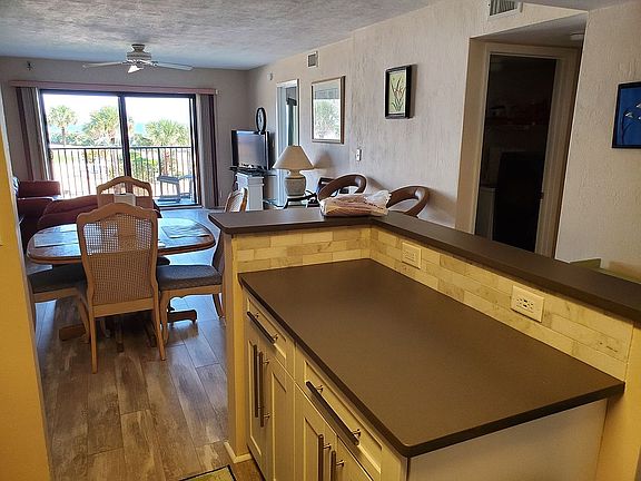 3rd image of 2860 Ocean Shore Blvd #2070
