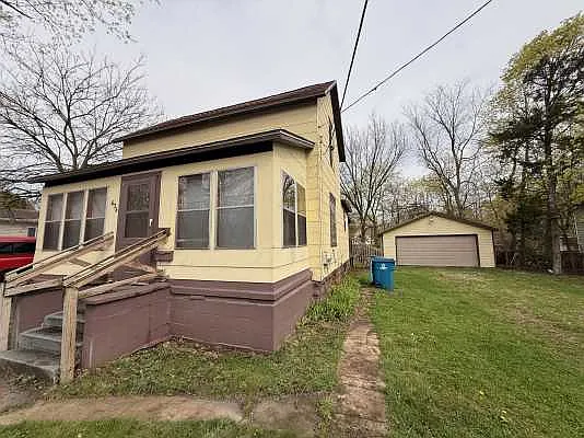 636 Florence St — Photo 2