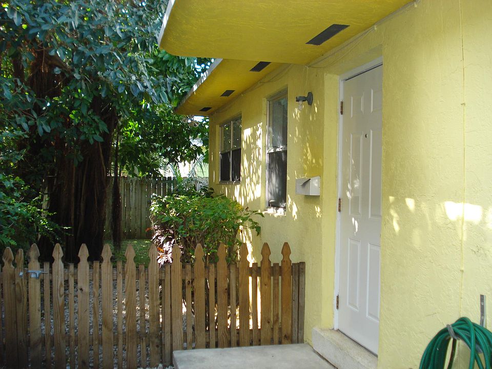 1st image of 3164 New York St
