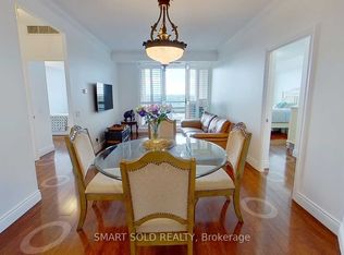 1 Belvedere Ct #1404, Brampton, ON L6V4M6