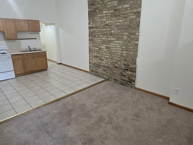 425 Cedar Ave #413-6 — Photo 1