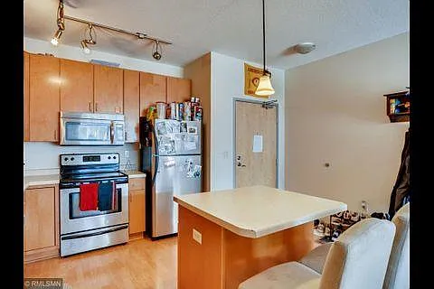 2600 University Ave SE #107 — Photo 2