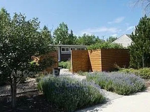 4690 Sioux Dr