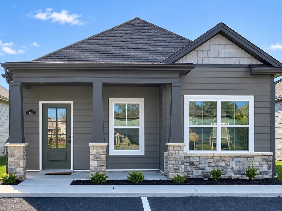 850 Rosemary Ln