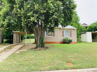 5812 Manhattan Dr, Fort Worth, TX 76107