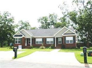 125 Northpointe Dr, Centerville, GA 31028