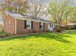 106 Kingstree Rd, King, NC 27021