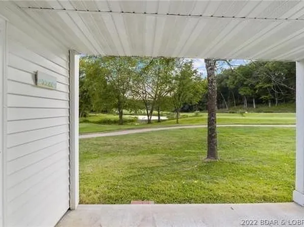 100 Osage Hills Rd #301, Lake Ozark, MO 65049