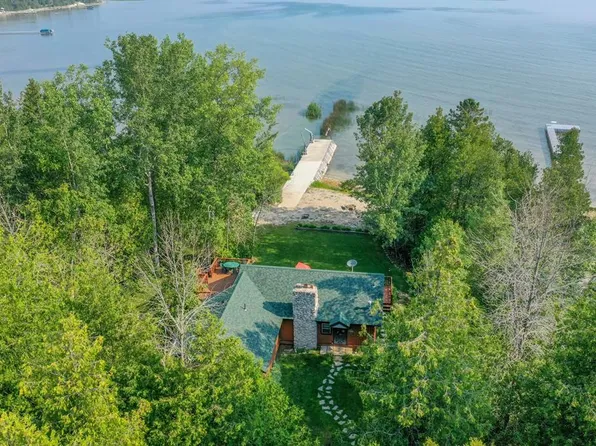 9372 County Highway Q, Baileys Harbor, WI 54202