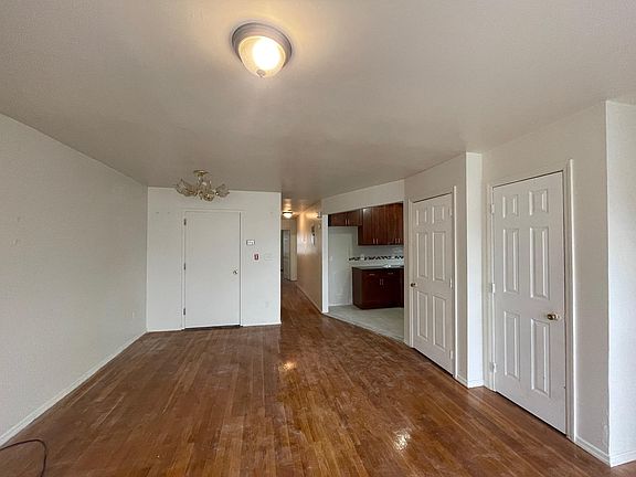 4th image of 334 Beach 87th St Floor 1