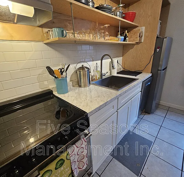 22-24 Hayward St #4 — Photo 7