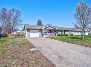 325 Carrie Cv, Chandler, IN 47610