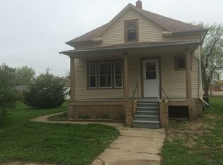 501 S Pearl St, Menno, SD 57045