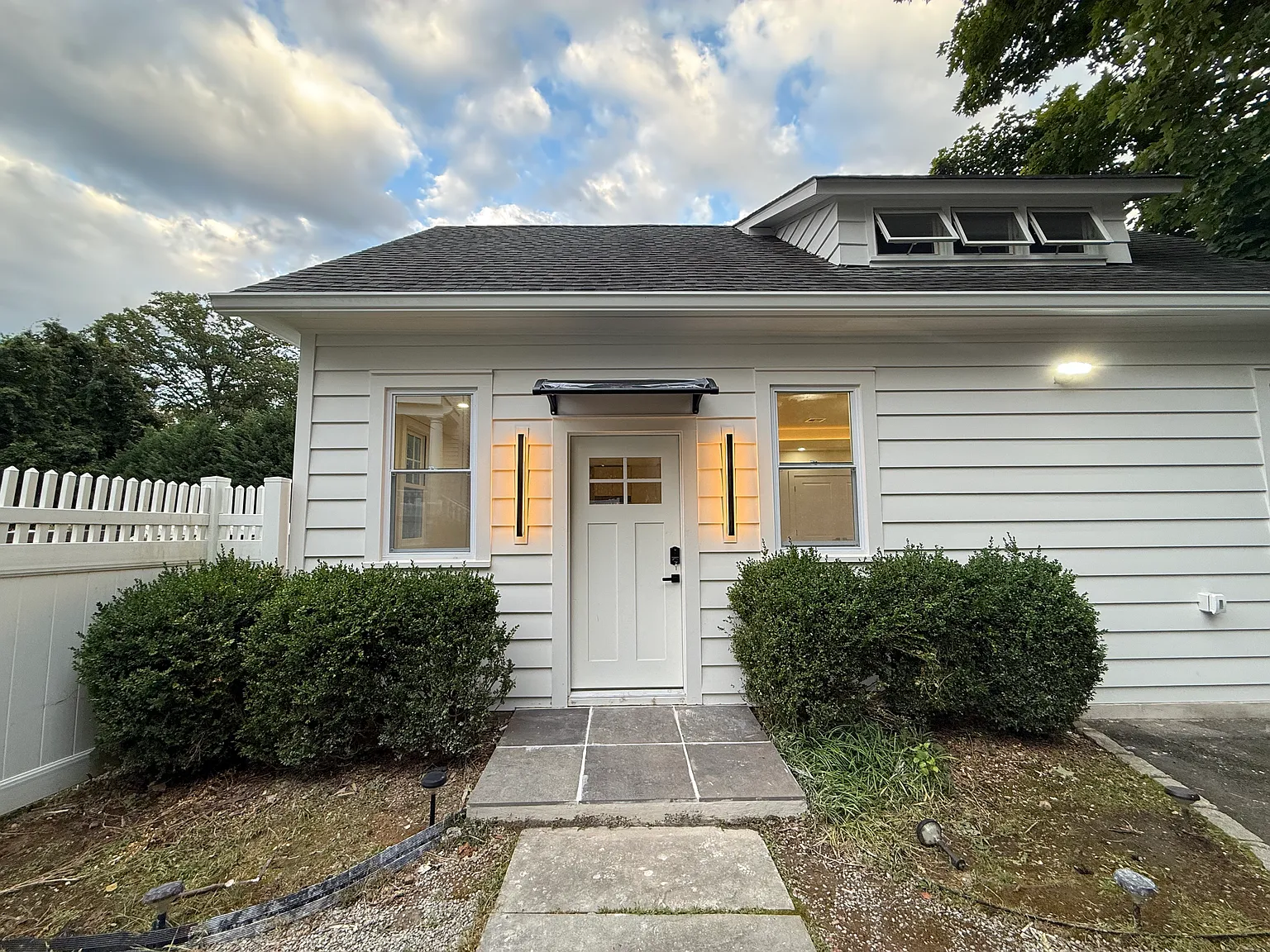 1 bed, 1200 sqft, $4,000 — Photo 3