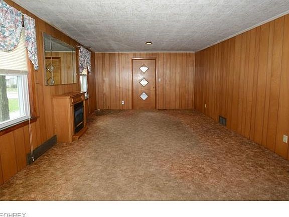 2nd image of 1309/1307 E 357th St