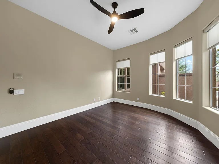 2776 Liberation Dr — Photo 33