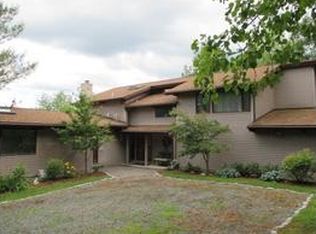 4587 Vine Rd, Penn Yan, NY 14527