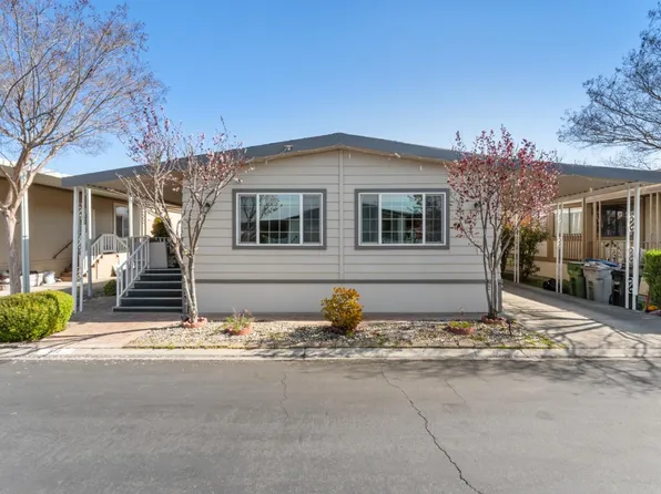 512 Chateau La Salle Dr Unit 512, San Jose, CA 95111