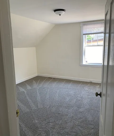 13 Folsom St #11 — Photo 14