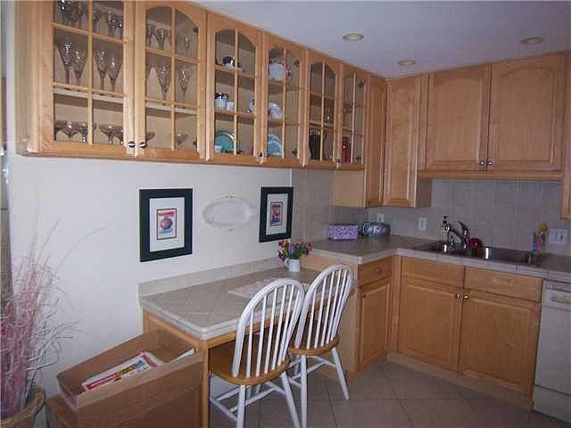 1st image of 3104 Oakridge V #3104