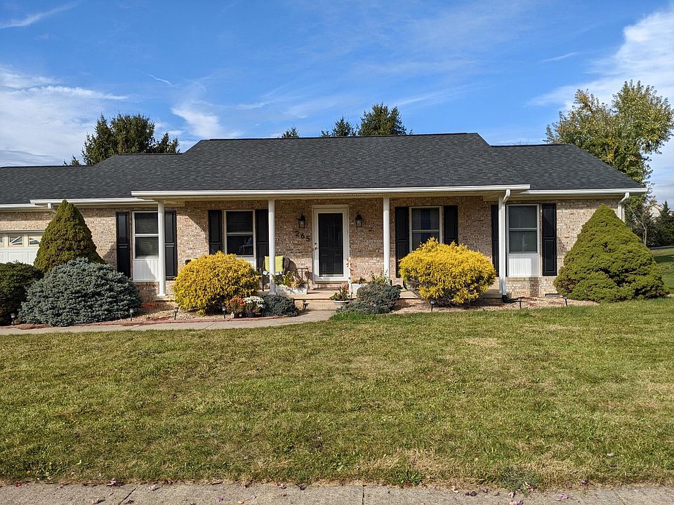 1st image of 265 Dogwood Dr