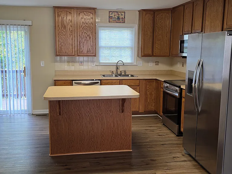 95 Effie Ln — Photo 2