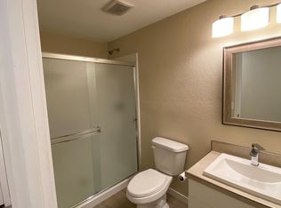 2117 F St APT 3, Bellingham, WA 98225