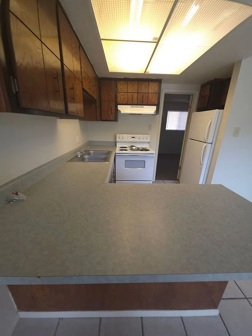 12981 — Photo 2